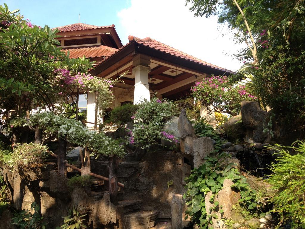 Gunung Paradis Retreat Мундук Экстерьер фото